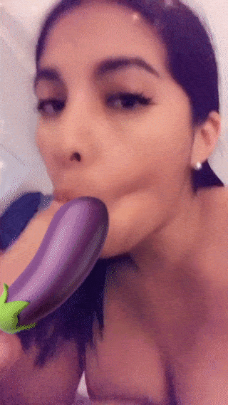 lucy giving blowjob for snap tits